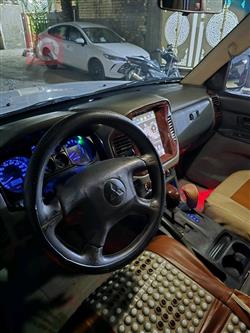 ميتسوبيشي باجيرو